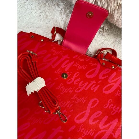 NWOT Seytu Hot Pink With Gold Hardware Large Tote or Shoulder Bag Purse - Picture 13 of 15
